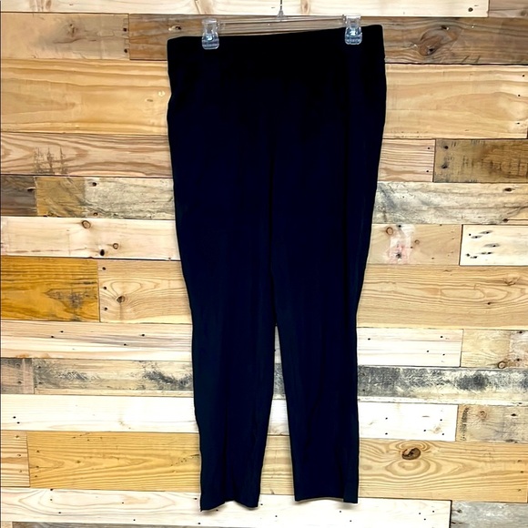 Eddie Bauer size Medium Black Stretchy Lightweight Straight Leg Athletic Pants - Picture 1 of 10